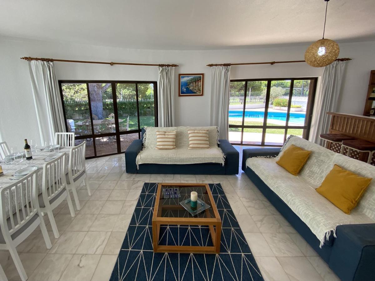 Villa Vivenda Julia E Tavares